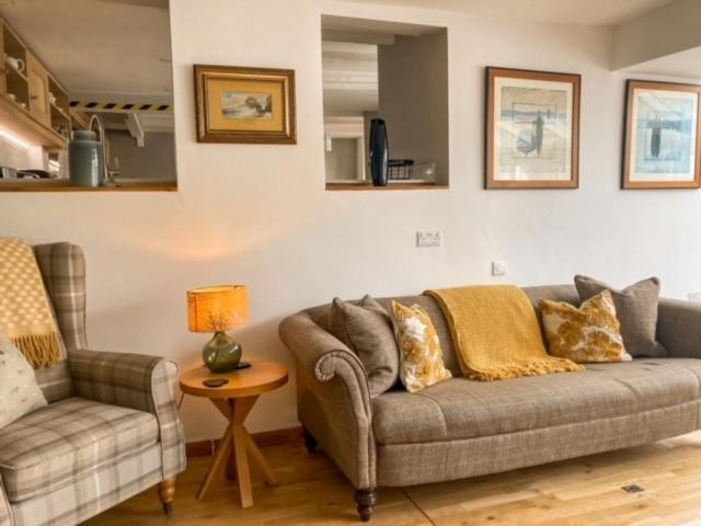 The Cottage , Newton Ferrers Экстерьер фото