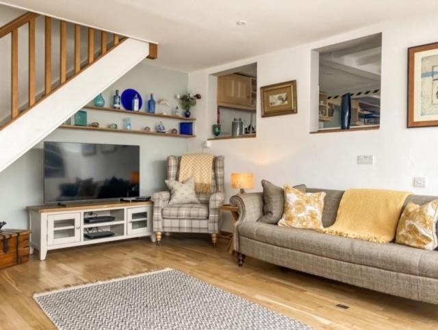 The Cottage , Newton Ferrers Экстерьер фото
